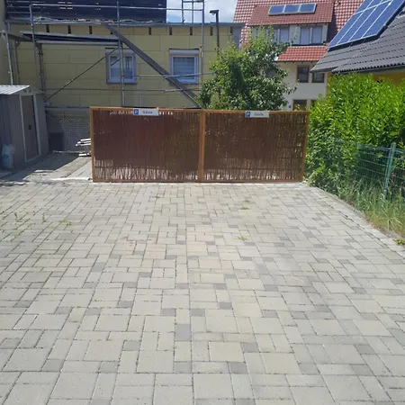 Charmante Doppelhaushälfte Apartment *