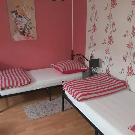 Apartment Charmante Doppelhaushälfte